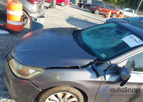 2015 Honda Accord Ex-L V-6 z USA, uszkodzony, nr VIN 1HGCR3F84FA023593